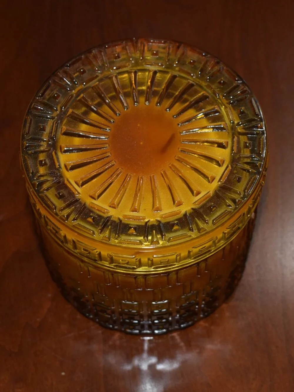 Pier 1 Imports 2-Wick Candle - Harvest Apple